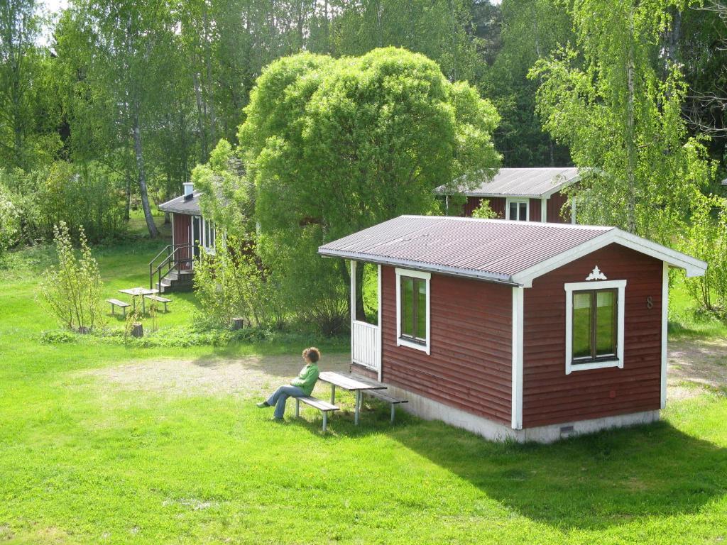 Falkudden Camping Cafe Och Stugby Hotel Nas Bruk Екстериор снимка